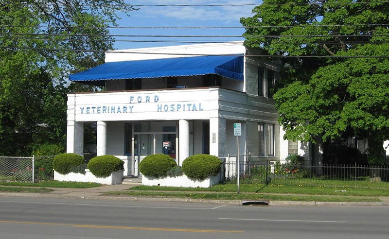 The outside of Ford Veterinary Hospital